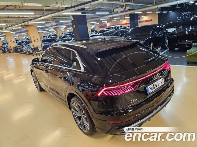 Audi Q8 50 TDI Quattro Premium — пробег 123 068 км — фото 2 из 5