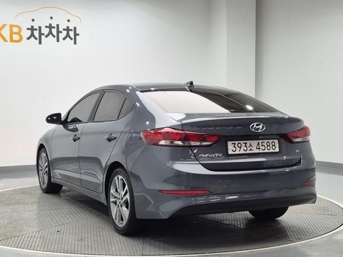 Hyundai AVANTE 1.6 GDI Value Plus — пробег 124 657 км — фото 2 из 5