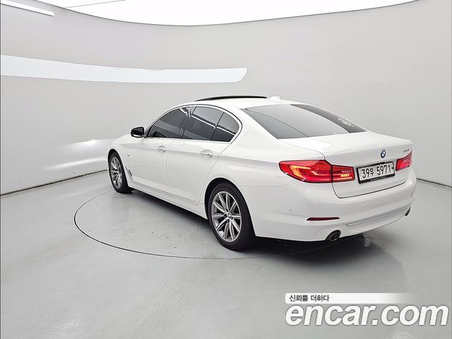 BMW 5-Series из Кореи Encar