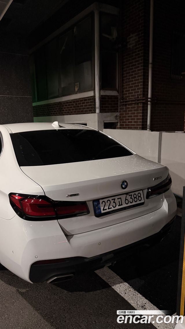 BMW 5-Series 520i M Sport — пробег 40 000 км — фото 4 из 5