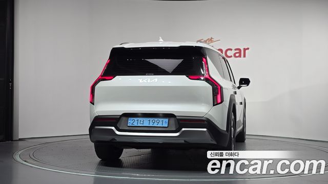 Kia EV9 Long Range 2WD Air — пробег 39 856 км — фото 4 из 5