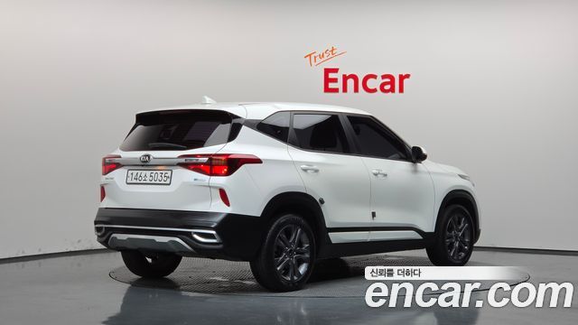 Kia Seltos из Кореи Encar