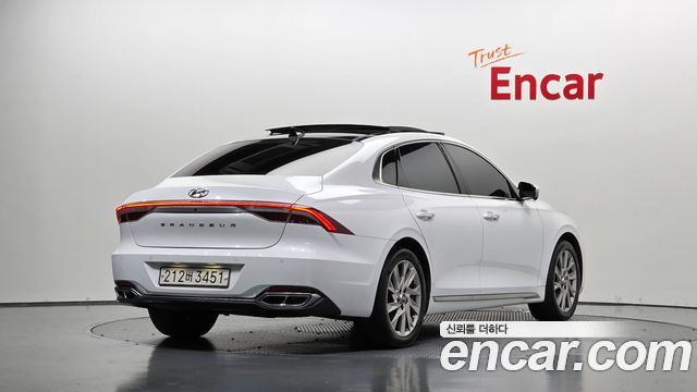 Hyundai Grandeur из Кореи Encar