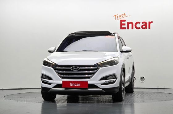 Hyundai Tucson Diesel 2.0 2WD Modern Special — пробег 101 101 км — фото 3 из 5