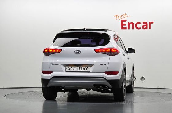 Hyundai Tucson Diesel 2.0 2WD Modern Special — пробег 101 101 км — фото 4 из 5