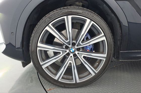 BMW X6 xDrive40i M Sports Online Exclusive Edition — пробег 87 148 км — фото 5 из 5