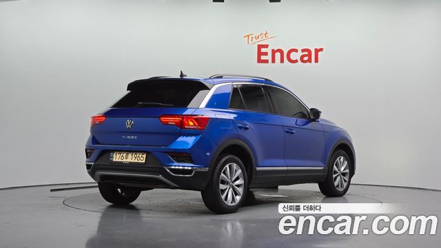 Volkswagen T-Roc 2.0 TDI Style — пробег 101 996 км — фото 2 из 5