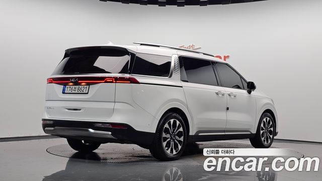 Kia Carnival Gasoline 9-Seater Signature — пробег 57 264 км — фото 2 из 5