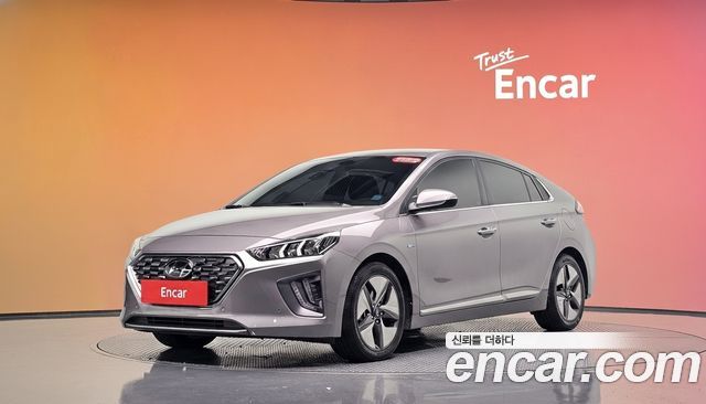 Hyundai Ioniq 1.6 HEV Q — пробег 52 576 км — фото 1 из 5