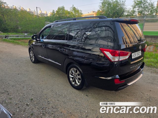 Ssangyong KORANDO 4WD TX 9-seater — пробег 139 705 км — фото 2 из 5