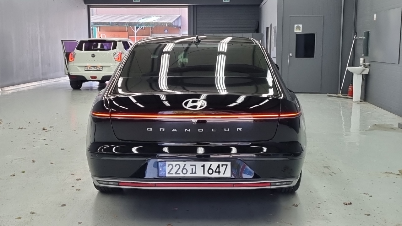Hyundai Grandeur Exclusive — пробег 109 100 км — фото 4 из 5