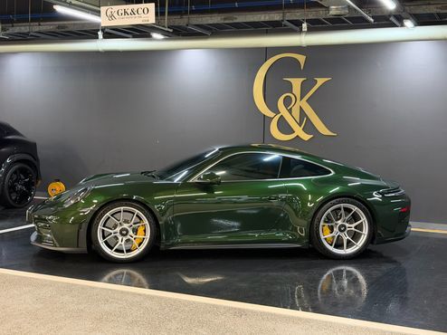 Porsche 911 GT3 Touring — пробег 3 700 км — фото 3 из 5
