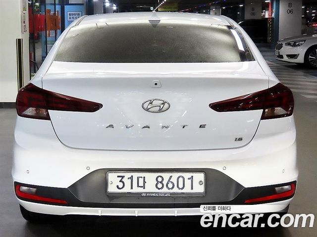 Hyundai AVANTE 1.6 Smart — пробег 111 069 км — фото 5 из 5