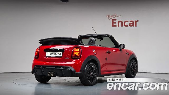 Mini Cooper Convertible JCW 3rd — пробег 13 278 км — фото 2 из 5