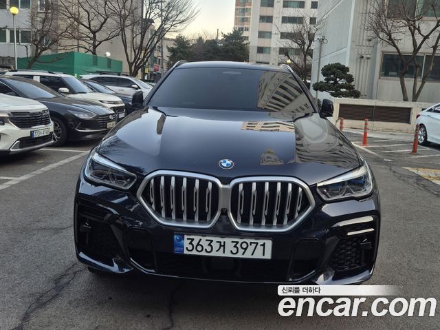 BMW X6 xDrive40i M Sport — пробег 38 000 км — фото 1 из 5