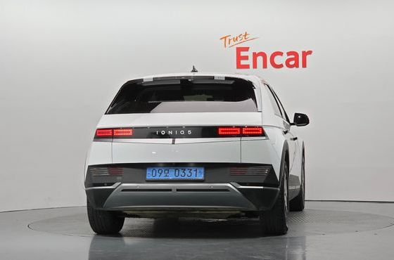 Hyundai Ioniq5 Standard Exclusive — пробег 9 600 км — фото 4 из 5