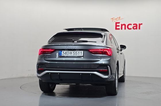 Audi Q3 35 TDI Premium Sportback — пробег 58 406 км — фото 4 из 5
