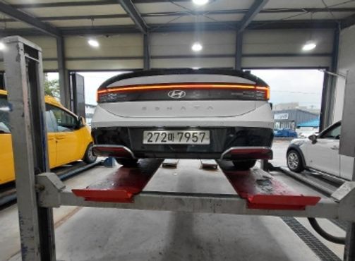 Hyundai Sonata Premium — пробег 93 884 км — фото 2 из 2