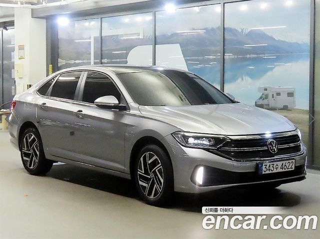 Volkswagen Jetta 1.5 TSI Prestige — пробег 9 369 км — фото 1 из 5