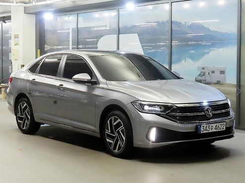 Volkswagen Jetta 1.5 TSI Prestige — пробег 9 369 км — фото 1 из 5