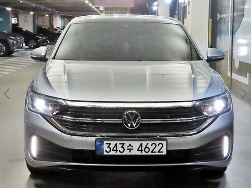 Volkswagen Jetta 1.5 TSI Prestige — пробег 9 369 км — фото 2 из 5