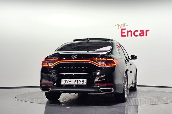 Hyundai Grandeur 2.4 Premium — пробег 97 314 км — фото 4 из 5