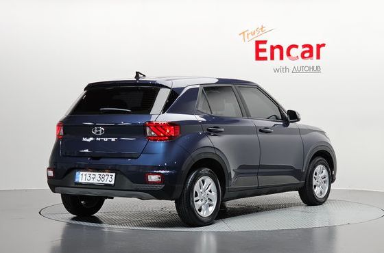 Hyundai Venue 1,6 Premium — пробег 8 499 км — фото 2 из 5