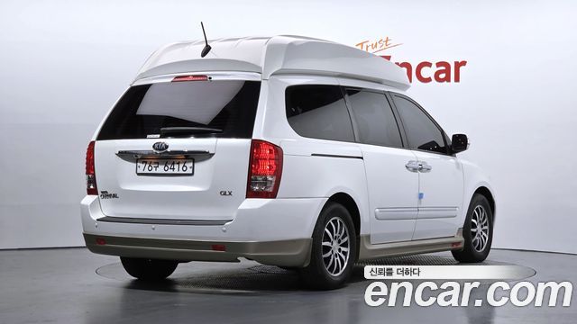 Kia Carnival из Кореи Encar