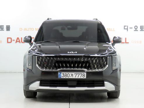 Kia Carnival Diesel 9-Seater Prestige — пробег 67 715 км — фото 2 из 5