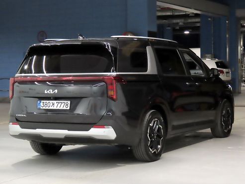 Kia Carnival Diesel 9-Seater Prestige — пробег 67 715 км — фото 4 из 5