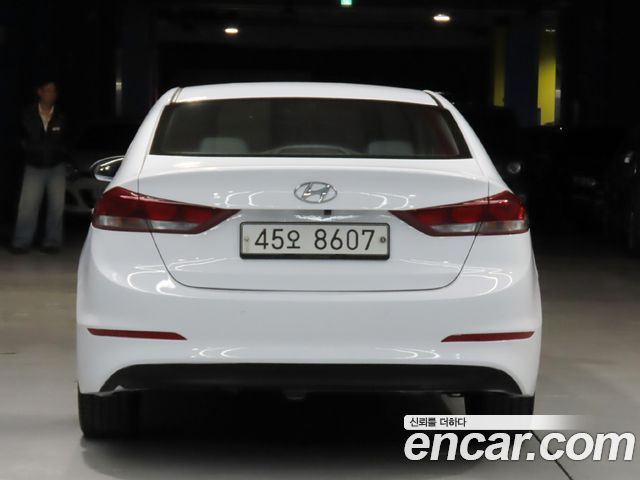Hyundai AVANTE из Кореи Encar