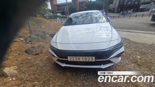 Hyundai AVANTE 1.6 Modern — пробег 3 800 км — фото 1 из 5