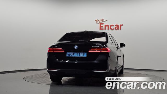BMW i5 из Кореи Encar