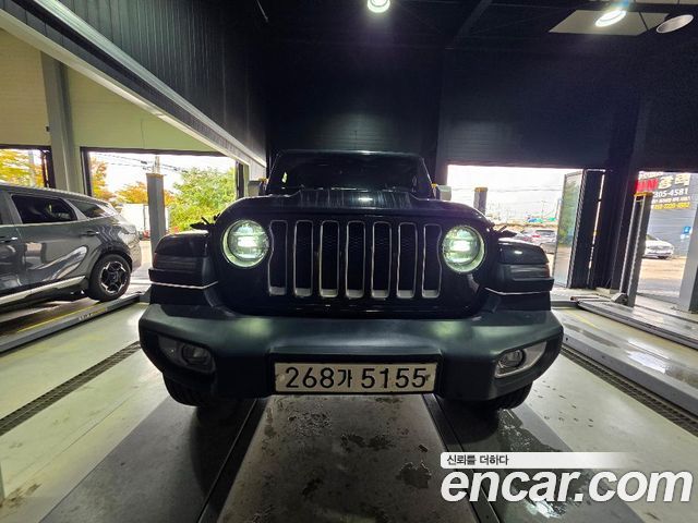 Jeep Wrangler 2.0 Overland Power Top 4Door 4xe — пробег 142 395 км — фото 1 из 3