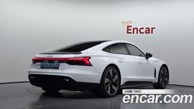 Audi e-tron GT из Кореи Encar