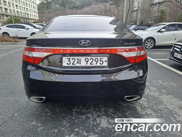 Hyundai Grandeur HG240 Luxury — пробег 111 804 км — фото 3 из 5