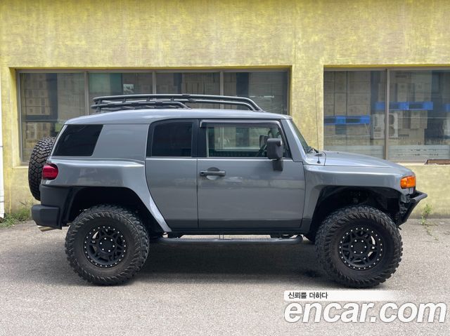 Toyota FJ Cruiser из Кореи Encar