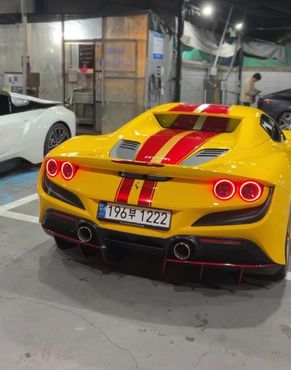 Ferrari F8 3.9 V8 — пробег 3 230 км — фото 2 из 5