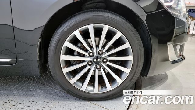 Kia K7 из Кореи Encar