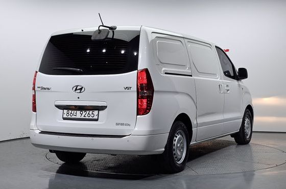 Hyundai Starex 3-Seater VAN Smart — пробег 161 440 км — фото 2 из 5