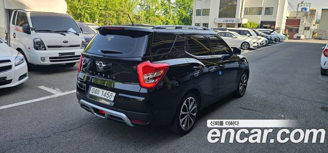 Ssangyong TIBOLI Diesel RX 4WD — пробег 218 562 км — фото 4 из 5