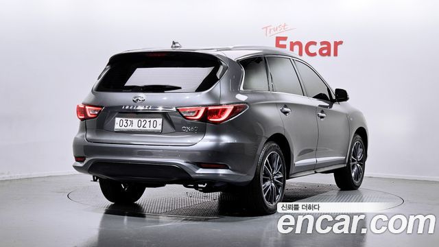 Infiniti QX60 3.5 AWD — пробег 86 446 км — фото 2 из 5