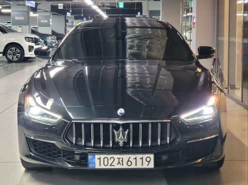 Maserati Ghibli 2.0 GT 3rd — пробег 69 000 км — фото 2 из 5