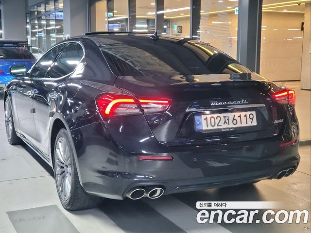 Maserati Ghibli 2.0 GT 3rd — пробег 69 000 км — фото 5 из 5