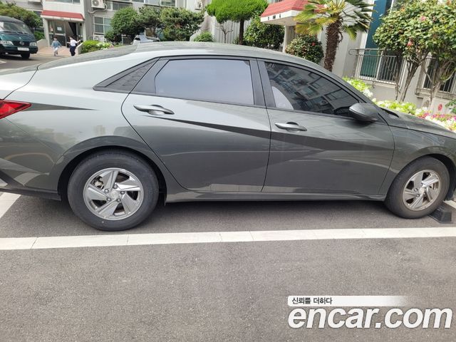 Hyundai AVANTE 1.6 Smart — пробег 17 000 км — фото 2 из 5