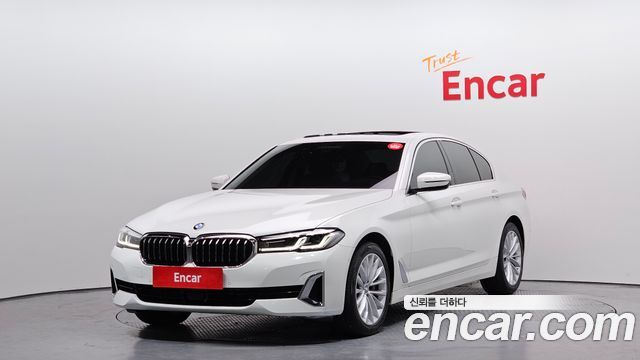 BMW 5-Series 530i Luxury — пробег 58 701 км — фото 1 из 5