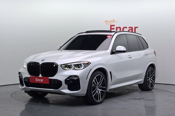 BMW X5 xDrive 40i M Sport — пробег 83 249 км — фото 1 из 5