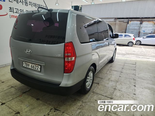 Hyundai Starex 11-Seater Wagon Smart — пробег 62 473 км — фото 5 из 5