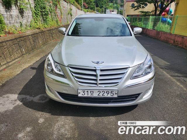 Hyundai Genesis из Кореи Encar