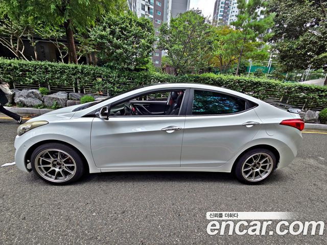 Hyundai AVANTE M16 GDI Top — пробег 130 806 км — фото 4 из 5